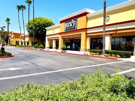 dicks chino|Dick's Sporting Goods in Chino, CA, 91710 .